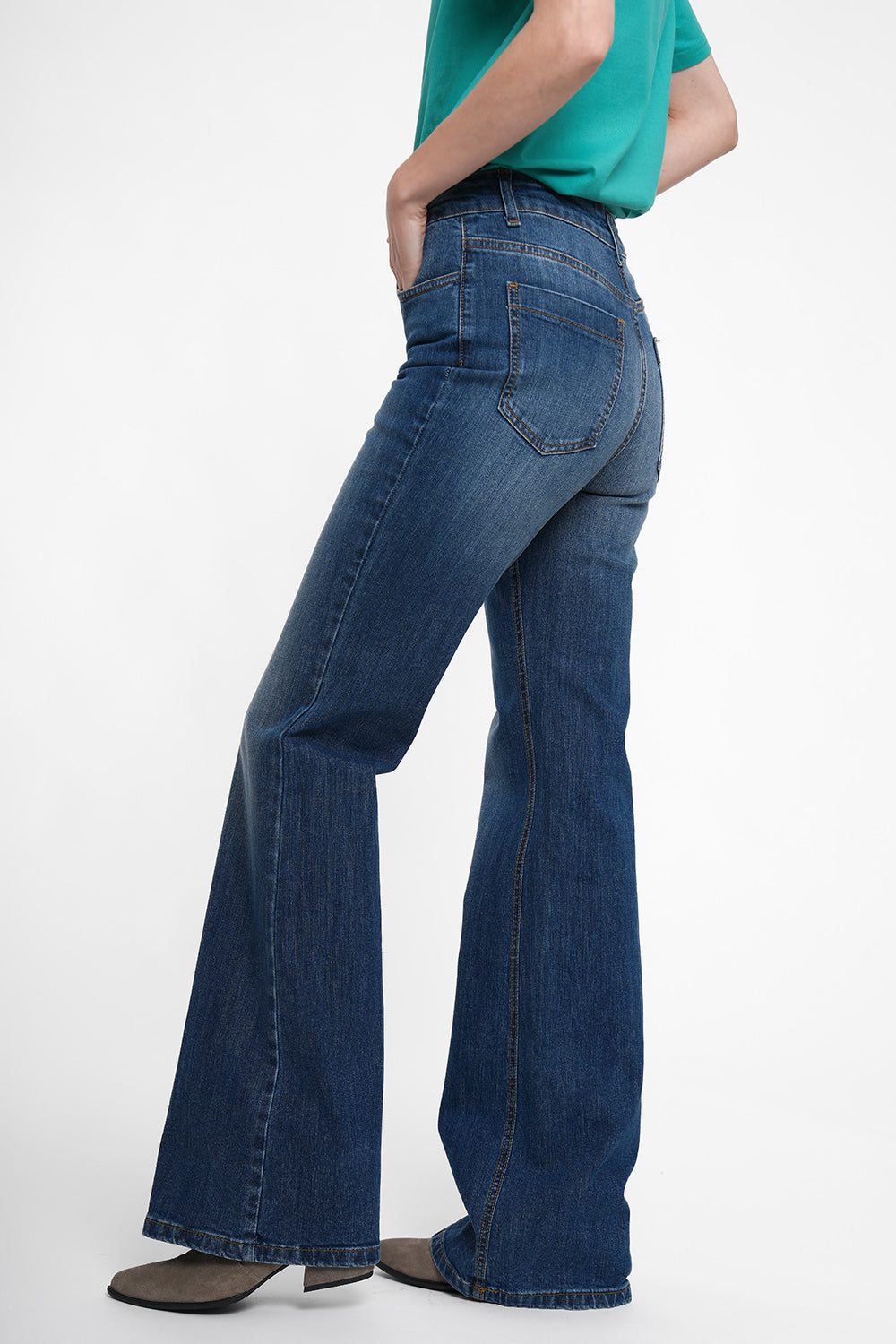 Jean Barcelona - light blue