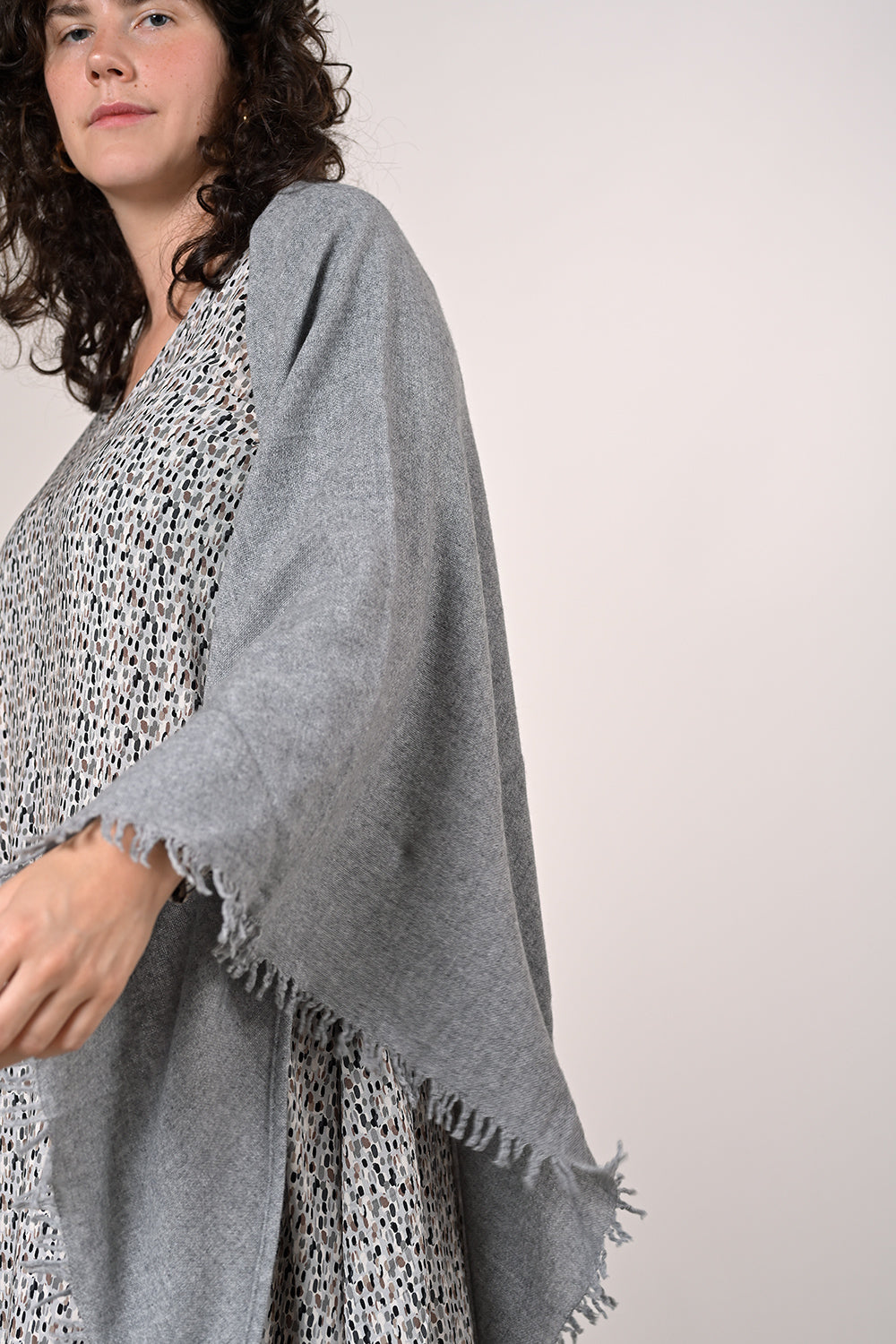 Quelara Wool Stola - grigio