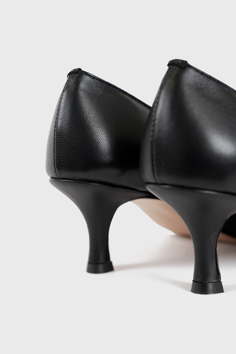 Vera Cam Shoe - black