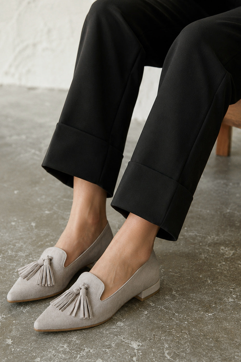 Mara Cam Shoe - stone