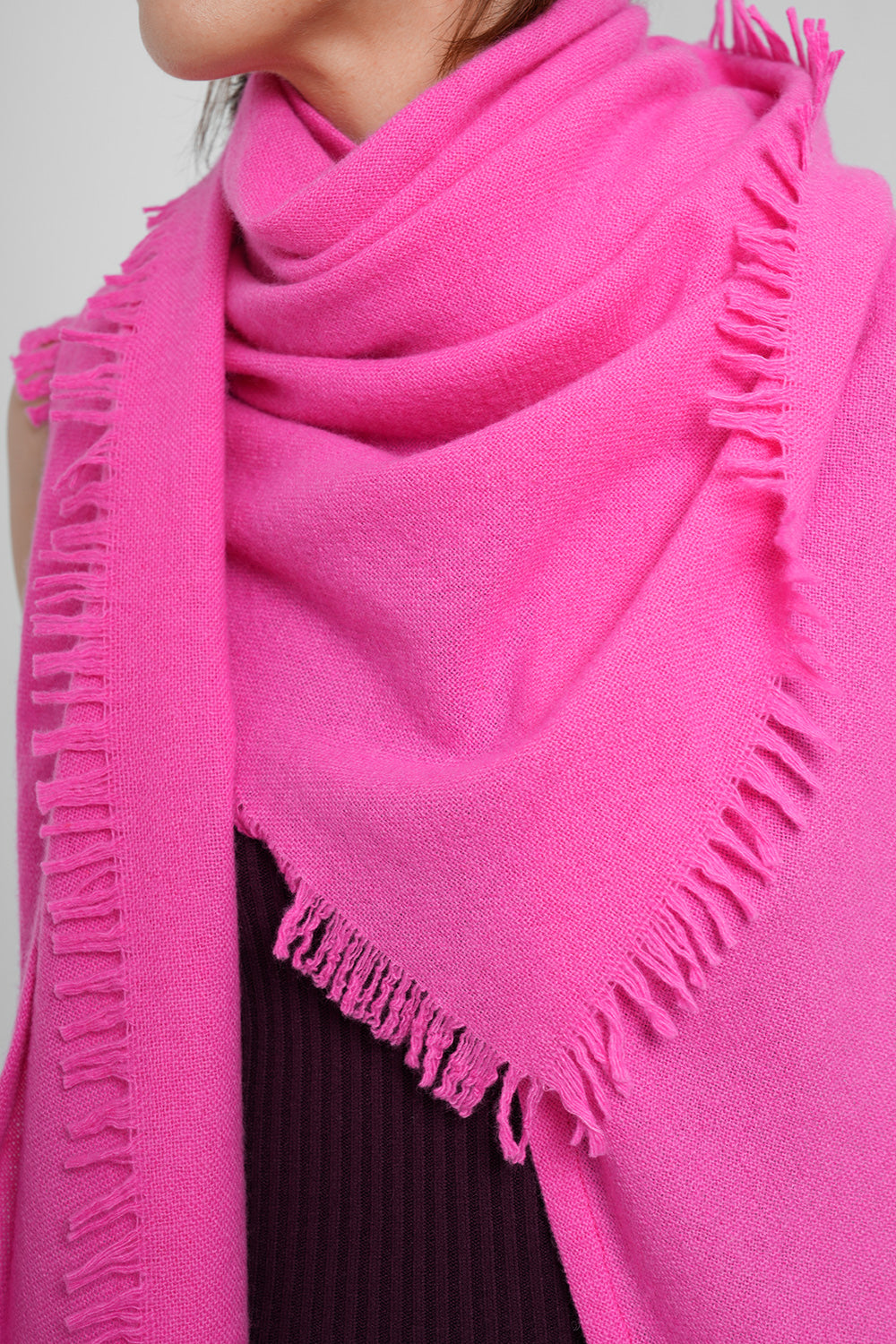 Quelara Stola - antracite