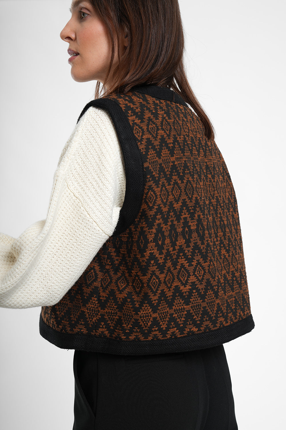 Yano Gilet - caramel black