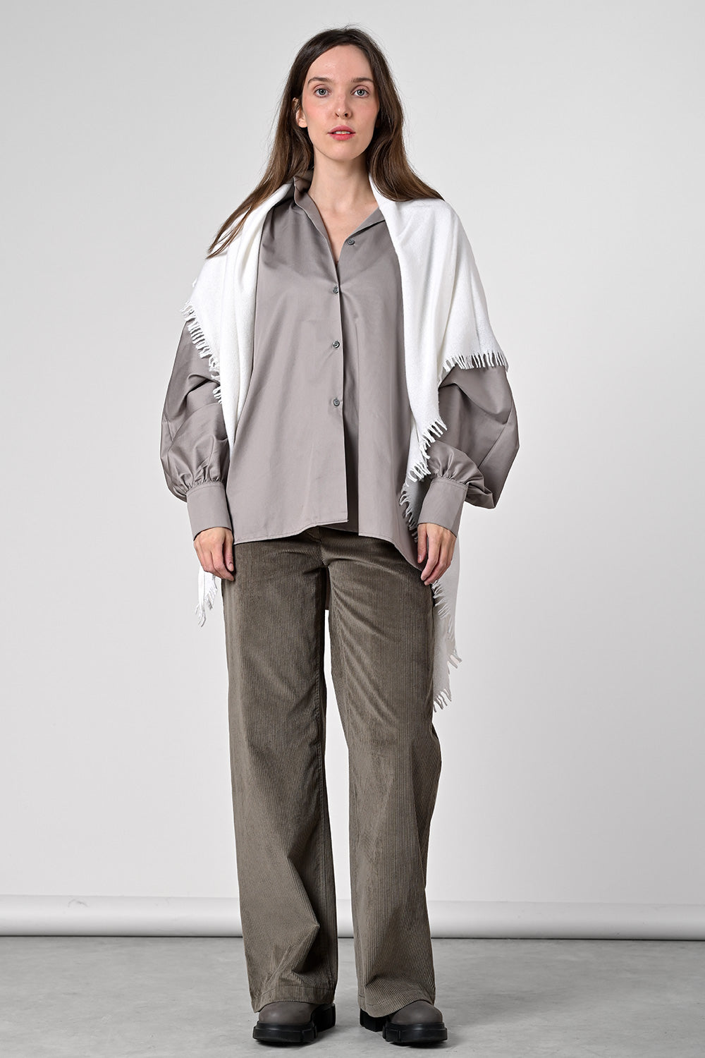 Quelara Wool Stola - latte